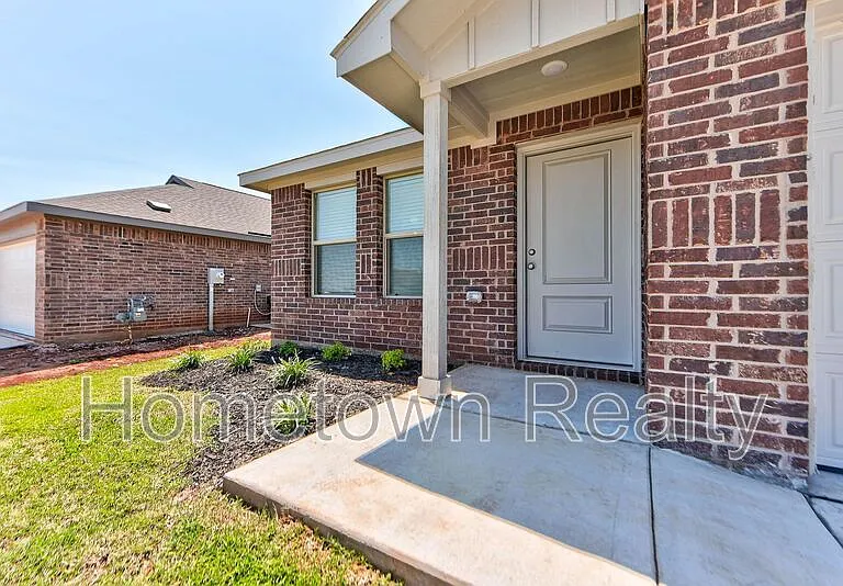 9612 NW 123rd St — Photo 4