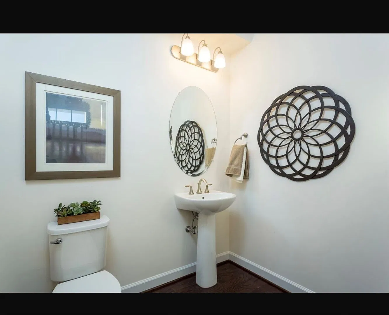 Modern Luxury Townhouse in Preston Lakes — Photo 4