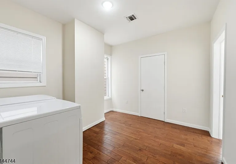 244 Clinton Ave — Photo 3