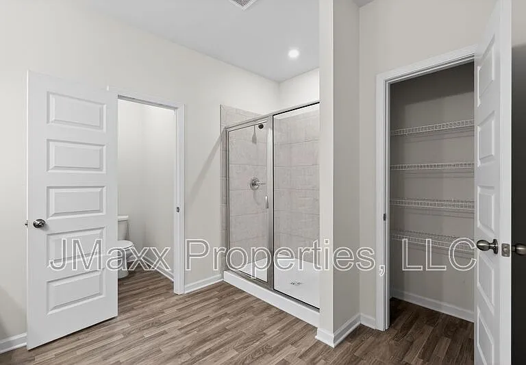185 Madison Bnd — Photo 10