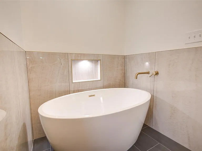 2208 Blodgett St #1 — Photo 22
