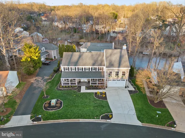 15527 Yorktown Dr, Dumfries, VA 22025