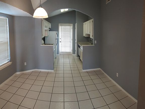 5th image of 11037 Wedge Ln
