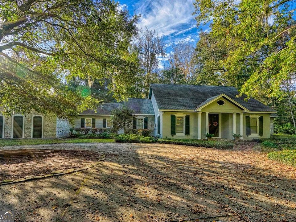 1st image of 100 Dunbarton Dr