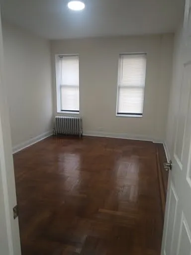 Building Photo - 2964 Perry Ave #1G