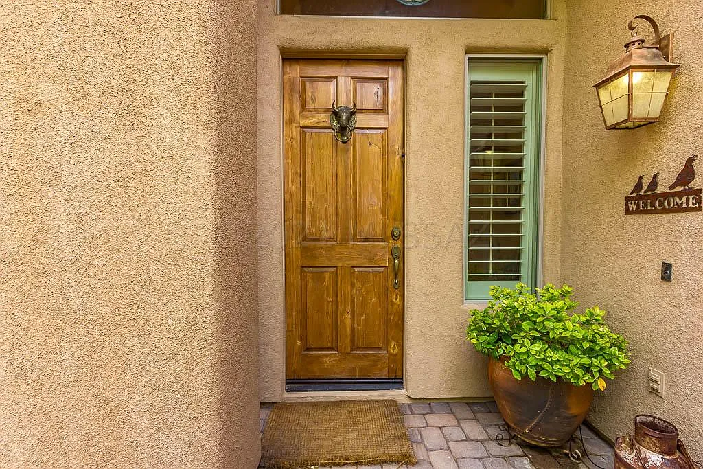 3 bed, 2.0 bath, 1738 sqft, $2,850 — Photo 4