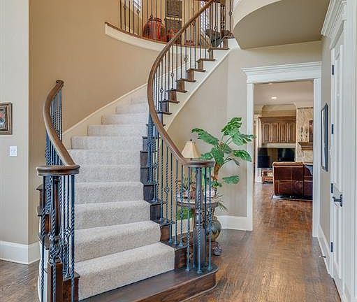 4th image of 1809 Prince Meadow Dr