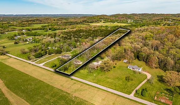 4th image of 3180 Boxley Valley Rd
