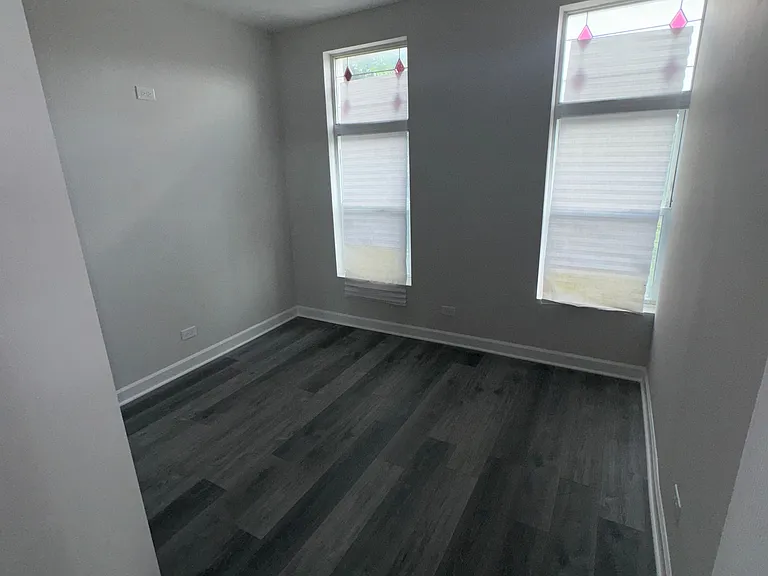 1626 S Throop St #3F — Photo 6