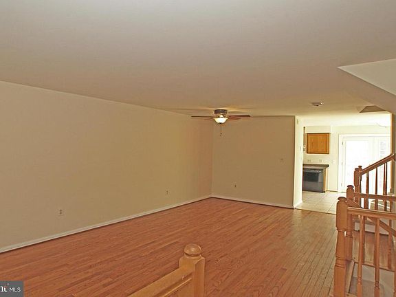 2nd image of 3007 Heritage Spring Ct