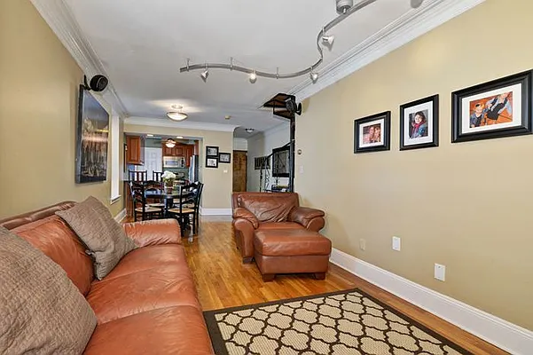 Sold by Verdel Real Estate | media 4