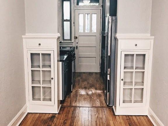 2nd image of 4330 N Hermitage Ave #1811