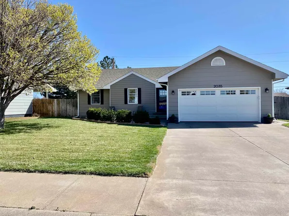 2035 Metro Ln, Hays, KS 67601