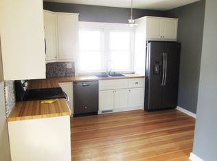 313 4th Ave NW, Rochester, MN 55901