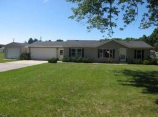 4094 Pipestone Rd, Benton Harbor, MI 49022