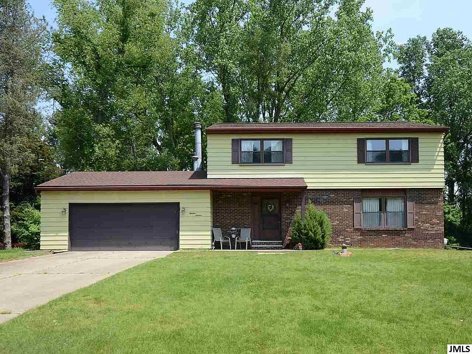 1st image of 1616 N Dade Dr
