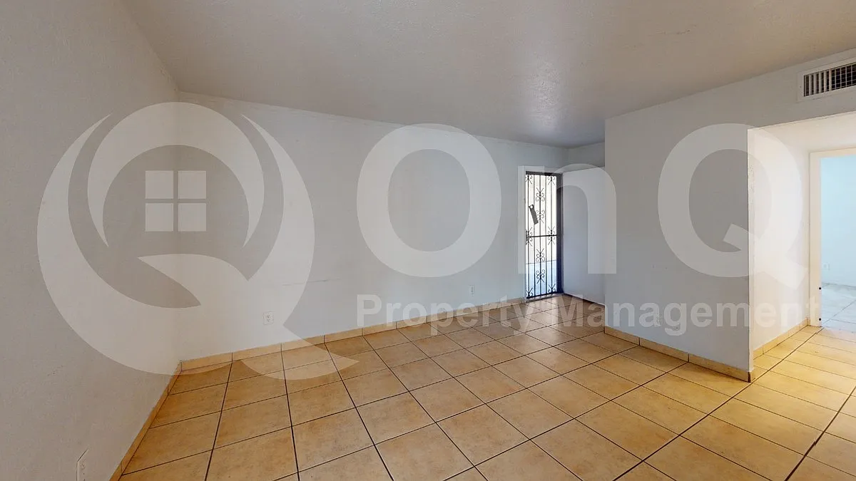 2 bed, 1.5 bath, 672 sqft, $1,125 — Photo 4