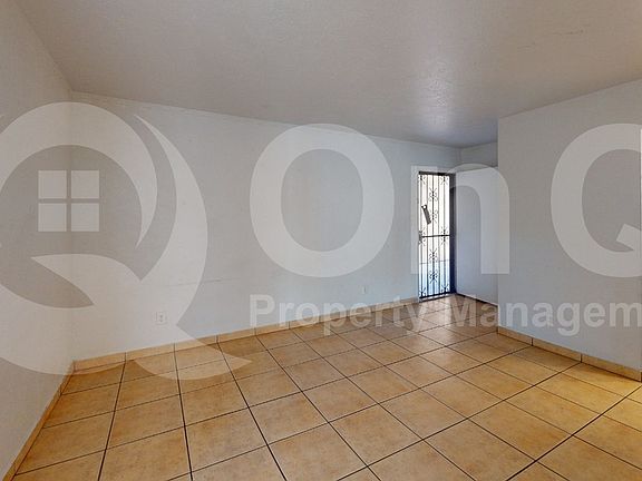 4th image of 1620 N Wilmot Rd #118