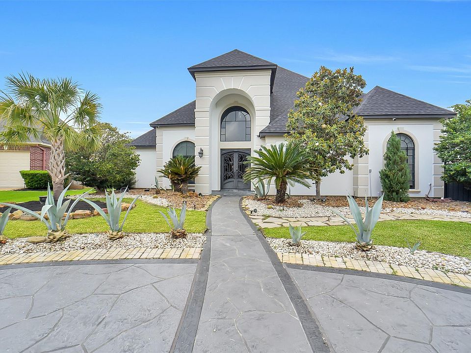 1st image of 13734 Vinery Lane