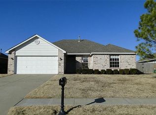 8021 Dunnwood Rd, Claremore, OK 74019