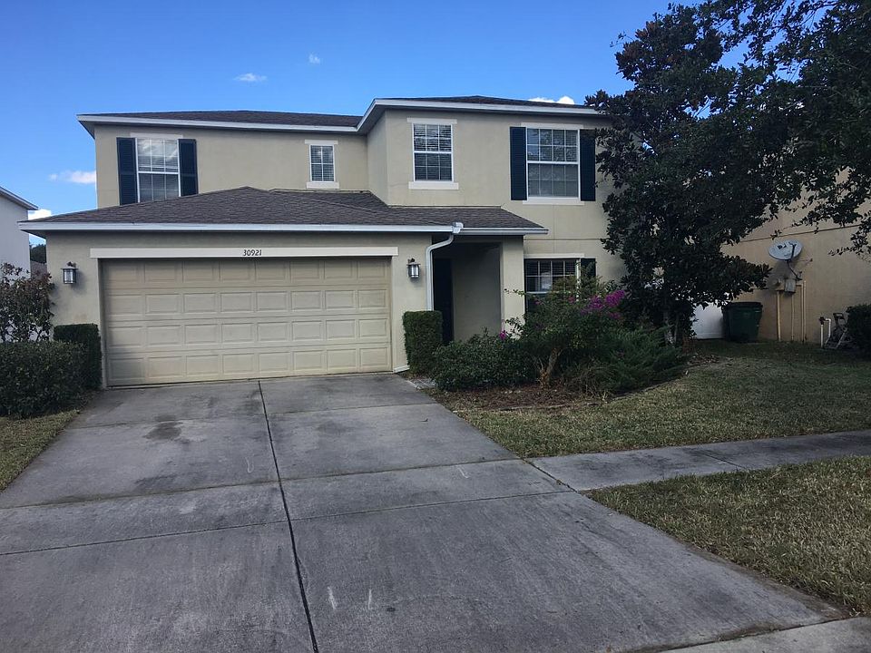 1st image of 30921 Sonnet Glen Dr