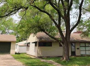 934 W Ridgemont Rd, Peoria, IL 61614