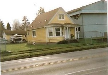 1st image of 2710 S 12th St