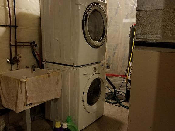 Laundry/ Utility