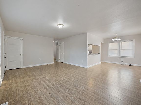 4th image of 1311 Stevens Dr