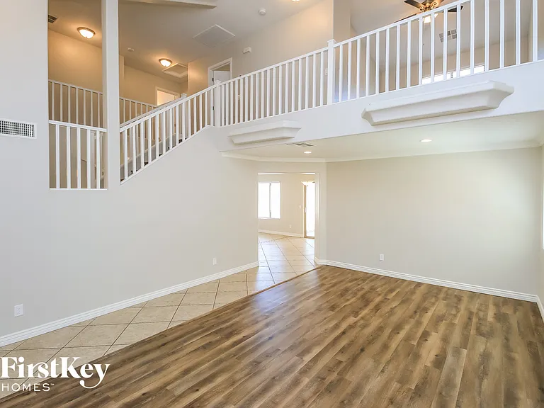 2477 W Wrangler Way — Photo 6