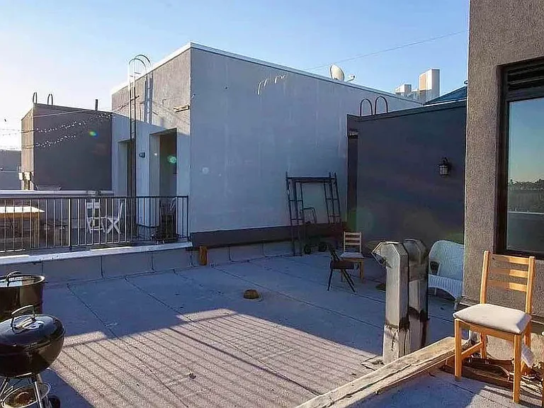 826 Saint Johns Pl #2R — Photo 11
