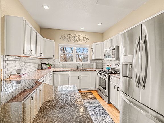3rd image of 2407 Water Cress Ct