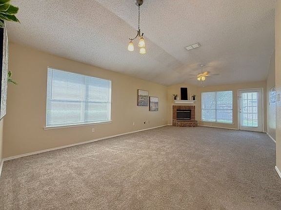 2nd image of 10909 Deauville Cir S