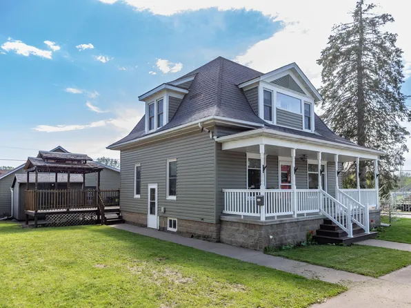 129 4th Grant Blvd W, Wabasha, MN 55981