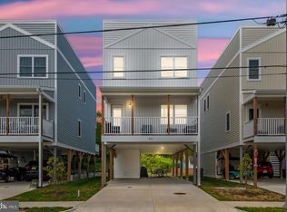 221 Wilder Ave, Colonial Beach, VA 22443