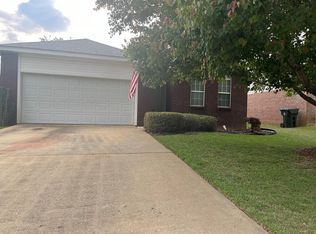 222 Spyglass Rd, Dothan, AL 36305