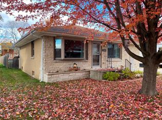 1620 25th St, Two Rivers, WI 54241