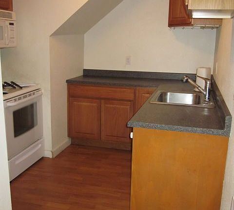 4th image of 530 W C St #534