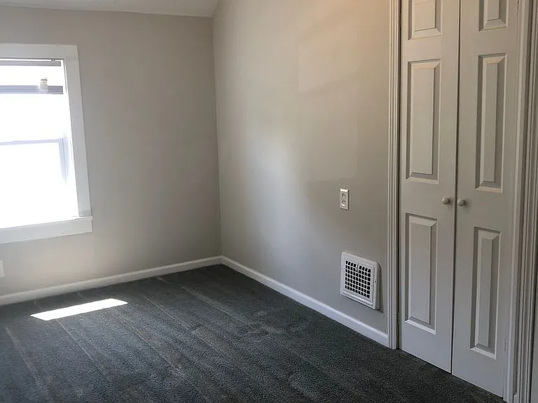 1625 Lakewood Ave — Photo 8