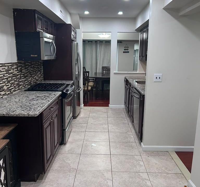 2nd image of 5901 Hana Rd #1