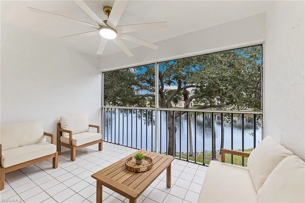 760 Wiggins Lake Dr — Photo 1