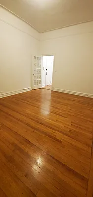 Rented by Manhattan Best Realty, Inc. | media 2