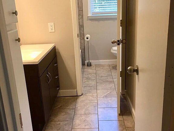5th image of 3322 Falls Creek Dr