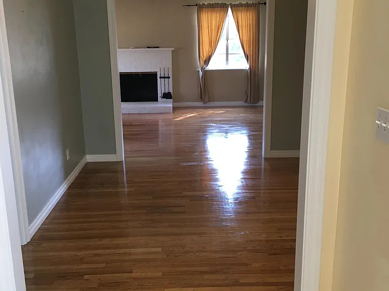 502 Lime St — Photo 17