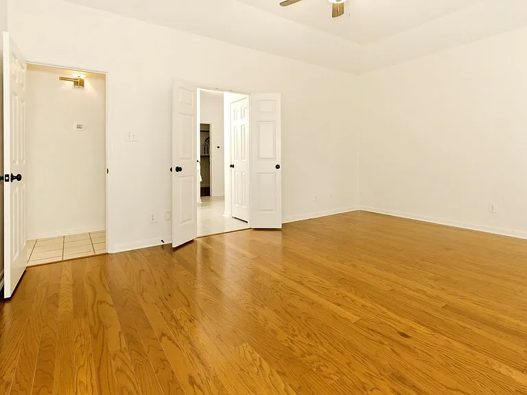 119 Baythorne — Photo 26