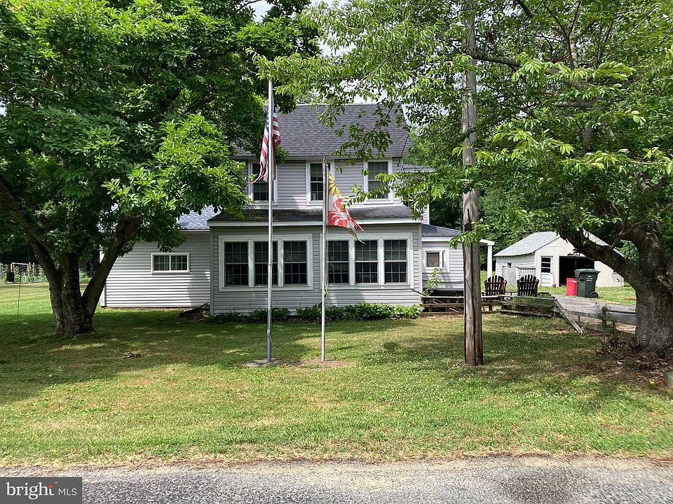 2nd image of 4818 Piney Neck Rd
