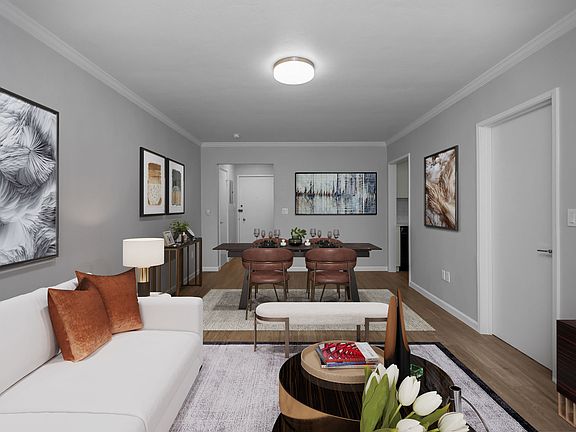 3rd image of 1920 Franklin St #12