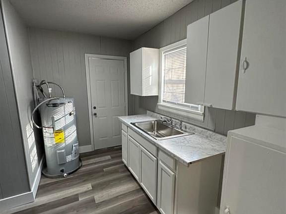 5th image of 2402 E Randolph Ave #2404-E