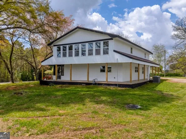8606 Holly Springs Rd, Maysville, GA 30558