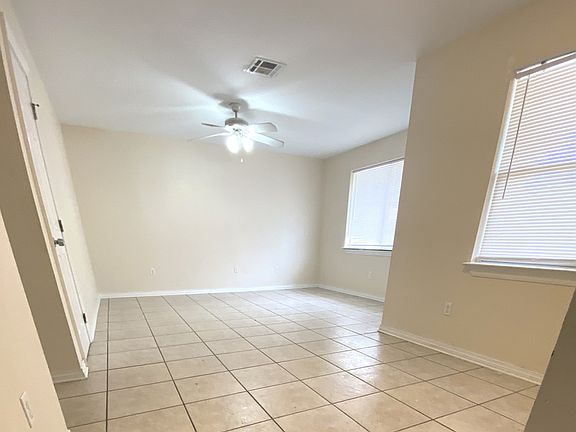 3rd image of 8418 Valor Dr
